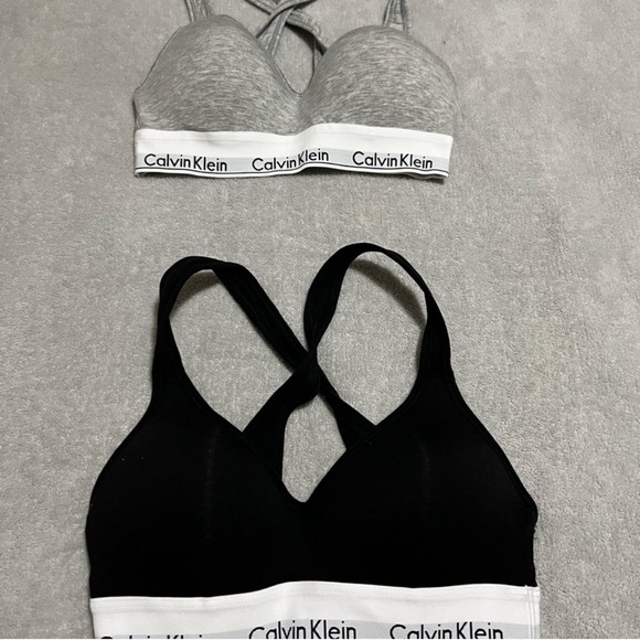 2 pack Calvin Klein Bralettes 🆕 - Picture 3 of 3